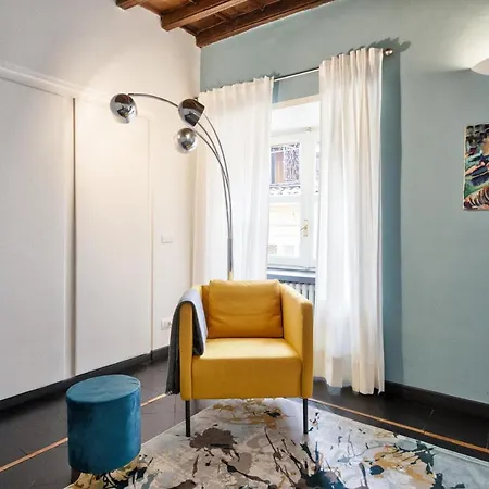 Acadamis - Garibaldi 9 Bis - Piazza Castello Lejlighed *