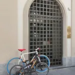 Acadamis - Garibaldi 9 Bis - Piazza Castello Apartment Turin